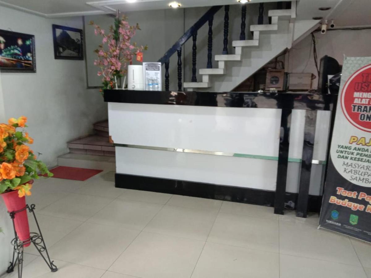Grand Hotel Pemangkat 외부 사진